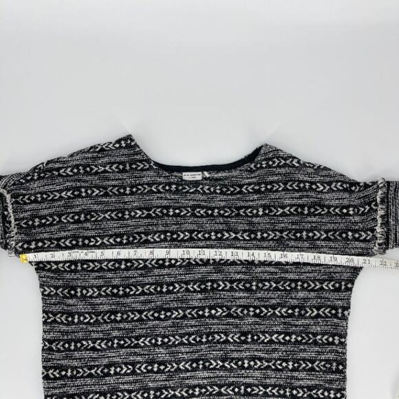 Jacqueline de Yong Black and White Chevron Pattern Eyelash Trim Top GUC- size XS - Picture 8 of 10